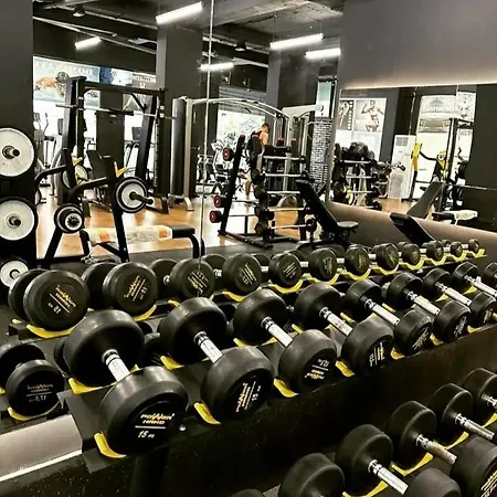 Lighthouse Spacious New Bazaar Tirana