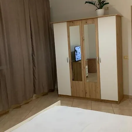 Apartment Lighthouse Spacious New Bazaar Tirana